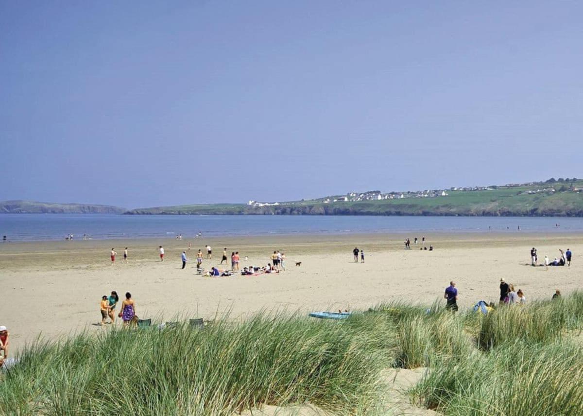 Cardigan Bay Holiday Park Exteriér fotografie